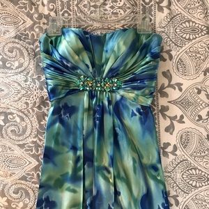 Green & Blue Open-Back Gown